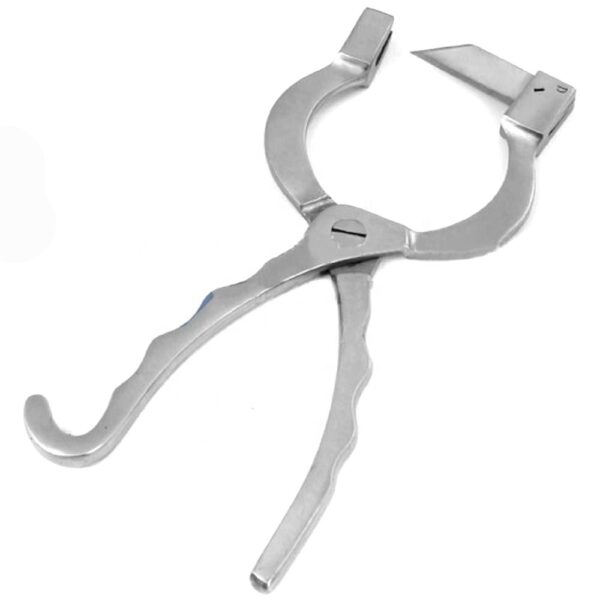 /newberry-castrating-knife-veterinary/